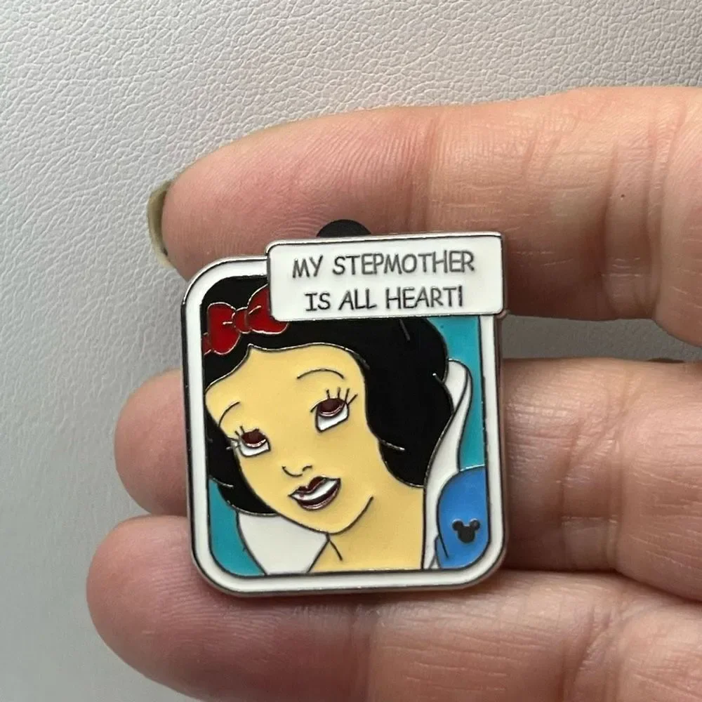 WDW Disney Pin Snow White My Stepmother is All Heart Princess Disney Trading Pin